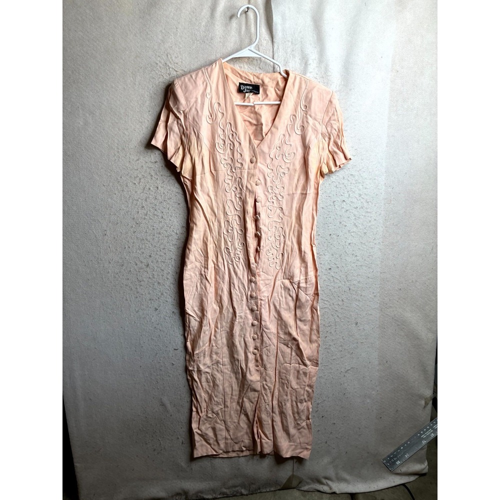 VTG Dawn Joy Fashions Sheath Dress Womens Pink Embroidered Scroll Button Front M